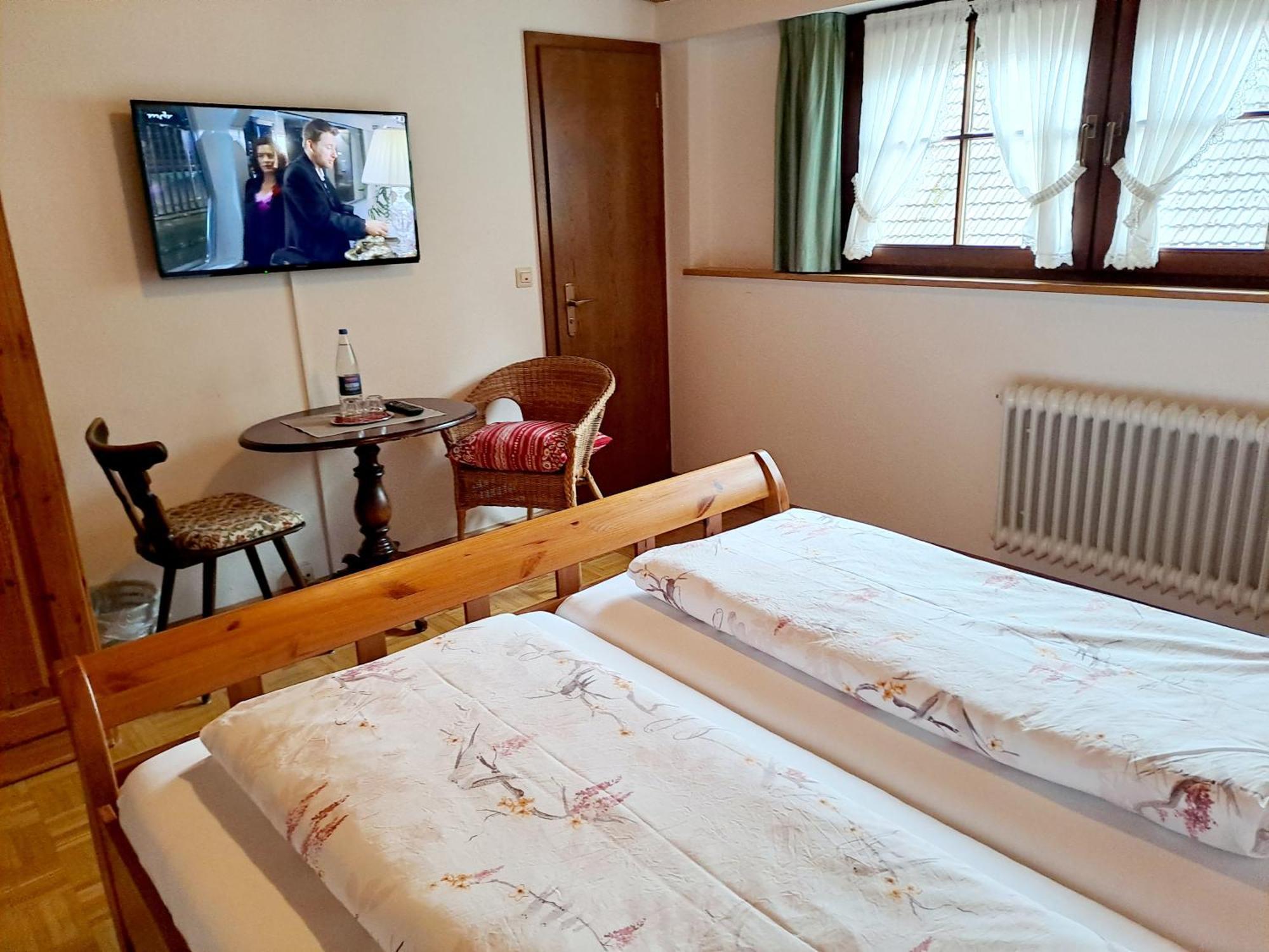 Pension Schlossbergblick Simonswald Luaran gambar